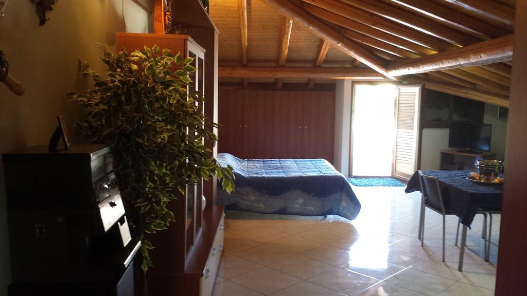 B&B Suite Viagrande Oda fotoğraf